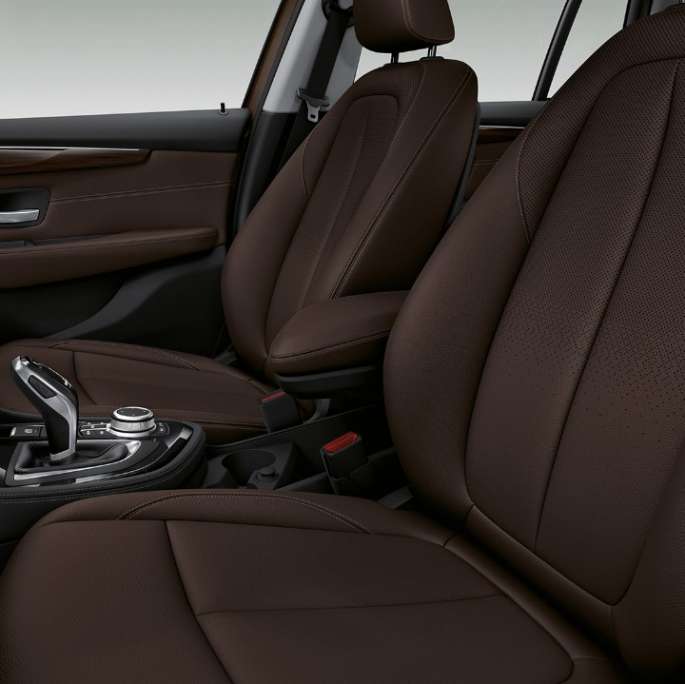 Asientos deportivos BMW Serie 2 Gran Tourer Acabado Luxury Asientos deportivos BMW Serie 2 Gran Tourer 218d xDrive Acabado Luxury F46 2018 Interior