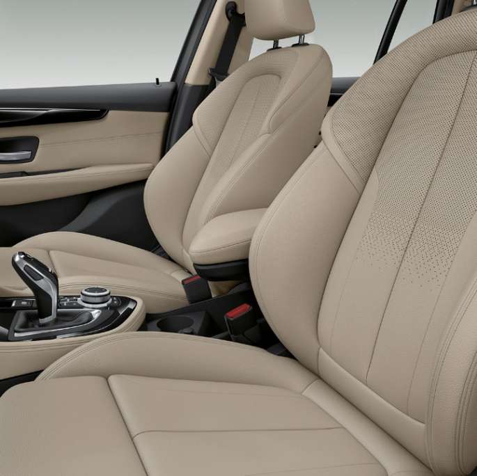 Asientos deportivos BMW Serie 2 Gran Tourer Acabado Sport Asientos deportivos BMW Serie 2 Gran Tourer 220d Acabado Sport F46 2018 Interior