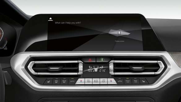 BMW Serie 3, BMW Intelligent Personal Assistant Detalle de la parte frontal de la pantalla del puesto de conducción del BMW Serie 3 con BMW Intelligent Personal Assistant.