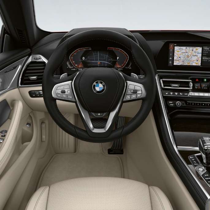 Puesto de conducción acabado de serie BMW Serie 8 Gran Coupé, puesto de conducción acabado de serie