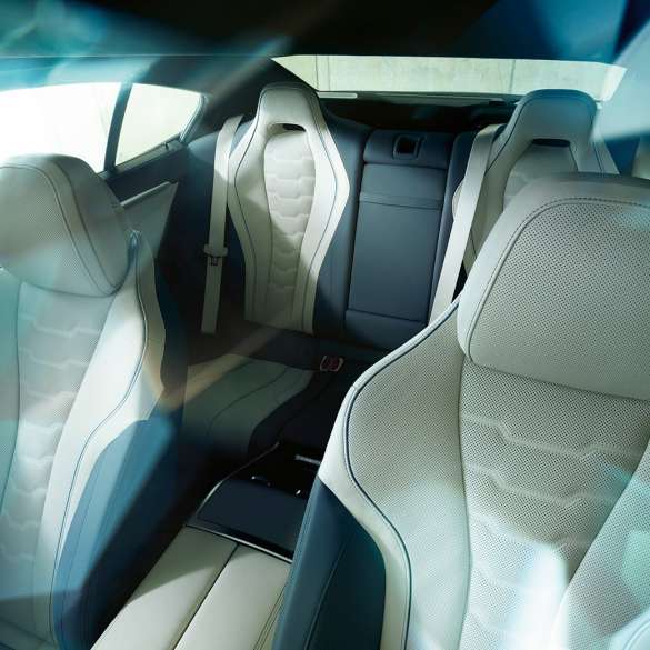 BMW Serie 8 Gran Coupé, equipamiento interior BMW Serie 8 Gran Coupé, diseño exclusivo del equipamiento interior