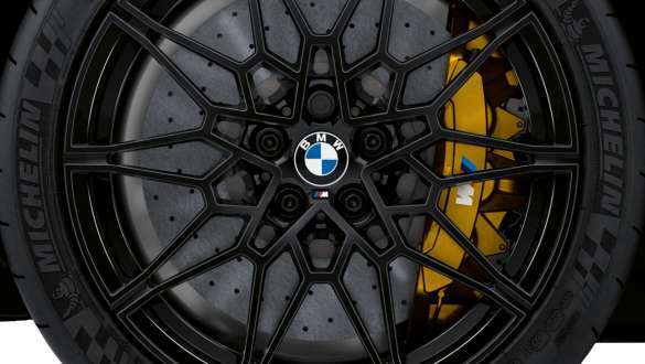 Frenos M de cerámica y carbono BMW M3 Competition Berlina G80 2020 BMW M3 Competition Berlina G80 2020 Frenos M de cerámica y carbono Primer plano
