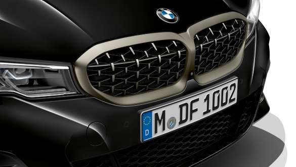 Tecnología de híbridos medios BMW M340i xDrive Berlina G20 2020 BMW M340i xDrive Berlina G20 2020 Black Sapphire metalizado Tecnología de híbridos medios Frontal Primer plano