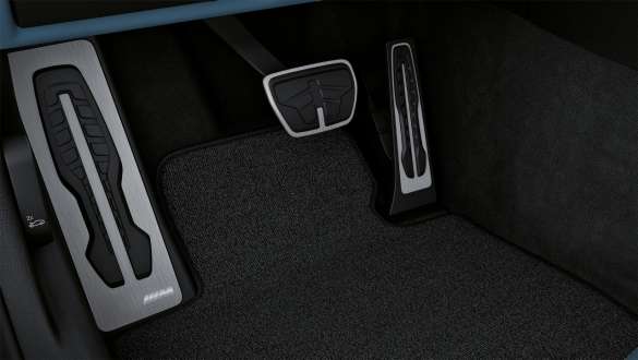 Sistema de frenos M integrado BMW M4 Coupé G82 2020 BMW M4 Coupé G82 2020 Sistema de frenos M integrado