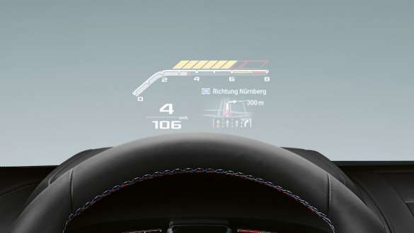 BMW Head-Up Display específico de M. Gama BMW Serie 8 Coupé M con BMW Head-Up Display específico de M.