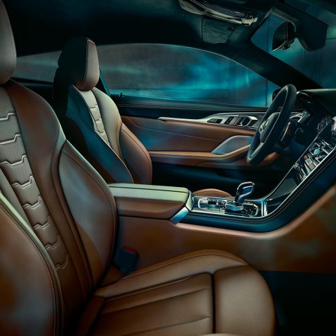BMW M850i xDrive Coupé, interior BMW M850i xDrive Coupé, interior con asientos multifunción en cuero ampliado Merino BMW Individual Tartufo/Schwarz.