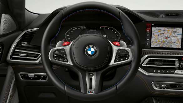 BMW X6 M Competition con Servotronic M BMW X6 M Competition con M Servotronic F96 SUV 2020, puesto de conducción