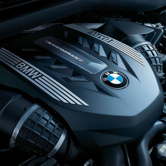 Motor BMW X6 M50i Motores BMW M Power Turbo en el G06 BMW X6 M50i