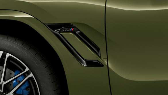 Branquias M del BMW X6 M Competition F96 Branquias M BMW X6 M Competition F96 2020 SUV Pintura especial BMW Individual Urban Green exterior