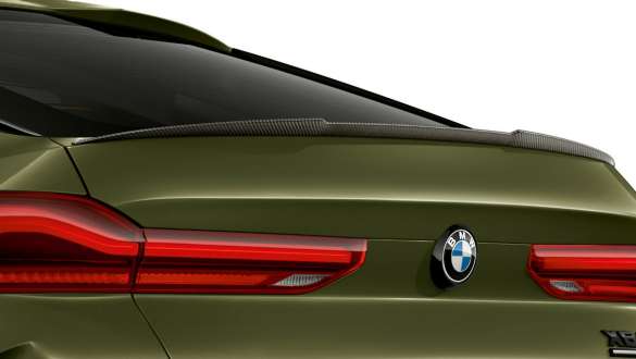 Spoiler trasero M de fibra de carbono del BMW X6 M Competition F96 Spoiler trasero M de fibra de carbono BMW X6 M Competition F96 2020 SUV Pintura especial BMW Individual Urban Green exterior