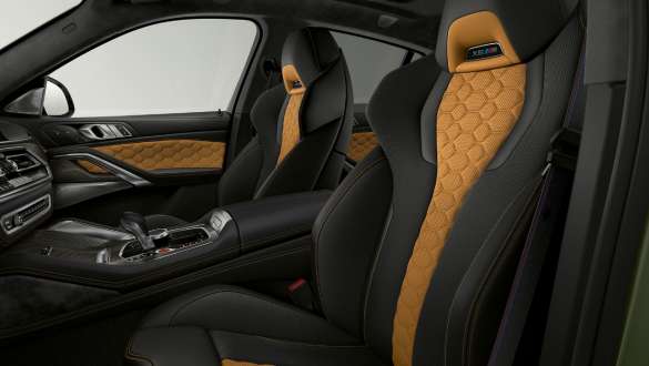 Asientos M Sport multifunción en el BMW X6 M Competition F96 Asientos M Sport multifunción en cuero "Merino" BMW X6 M Competition F96 2020 SUV interior