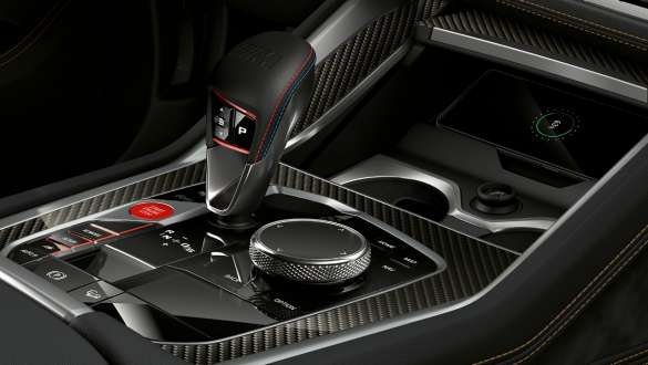 BMW X6 M Competition con cambio Steptronic M F96 Cambio Steptronic M de 8 velocidades con Drivelogic BMW X6 M Competition F96 2020 SUV interior