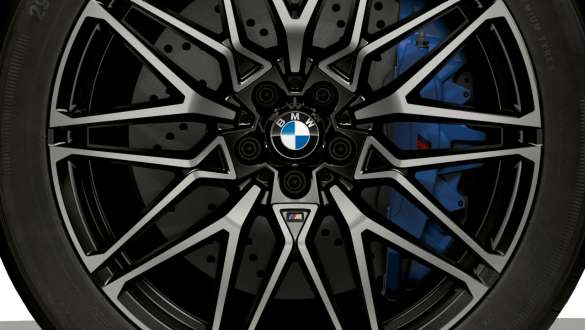 Frenos con componentes M BMW X6 M Competition F96 Frenos con componentes M BMW X6 M Competition F96 2020 SUV primer plano