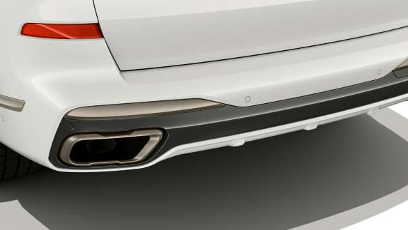 BMW X7 M con molduras del tubo de escape específicas M BMW X7 M con molduras del tubo de escape específicas M, G07, detalle del tubo de escape.