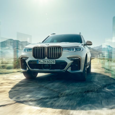 BMW X7 M50i SUV G07, vista del frontal BMW X7 M50i SUV en Mineralweiss, vista del frontal, G07, 2019