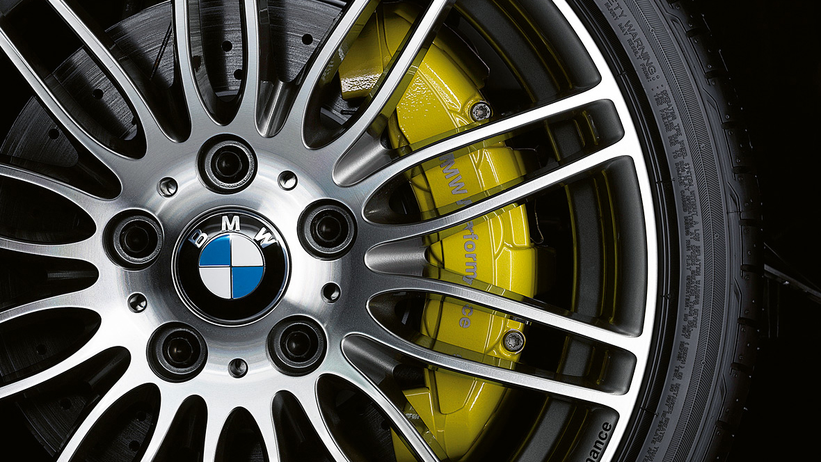 e81-e82-e87-e88_Performance_BMW_Performance_braking_system_p.jpg.asset.1516805887222.jpg
