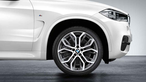 Brote utilizar Comité Llanta de aleación ligera de 21 pulgadas BMW Performance con radios en Y estilo 375, bicolor (Ferricgrey/diamantado brillante) Brote utilizar Comité Llanta de aleación ligera de 21 pulgadas BMW Performance con radios en Y estilo 375, bicolor (Ferricgrey/diamantado brillante)