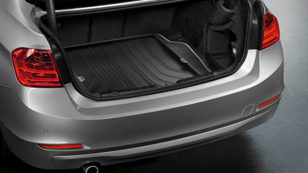 f30_tr_Luggage_compartment_mat_fitted_p.jpg.asset.1507654164037.jpg