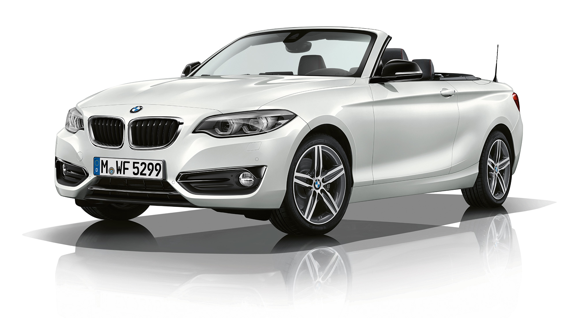 BMW Serie 2 Cabrio, Acabado Sport, imagen de tres cuartos del frontal BMW Serie 2 Cabrio, Acabado Sport, imagen de tres cuartos del frontal