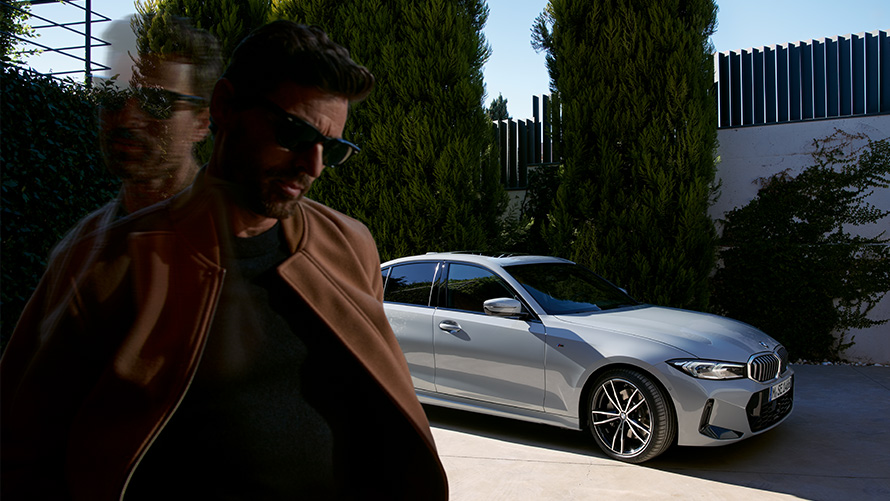 BMW Serie 3 Financial Services, vista de tres cuartos del lateral, con modelo