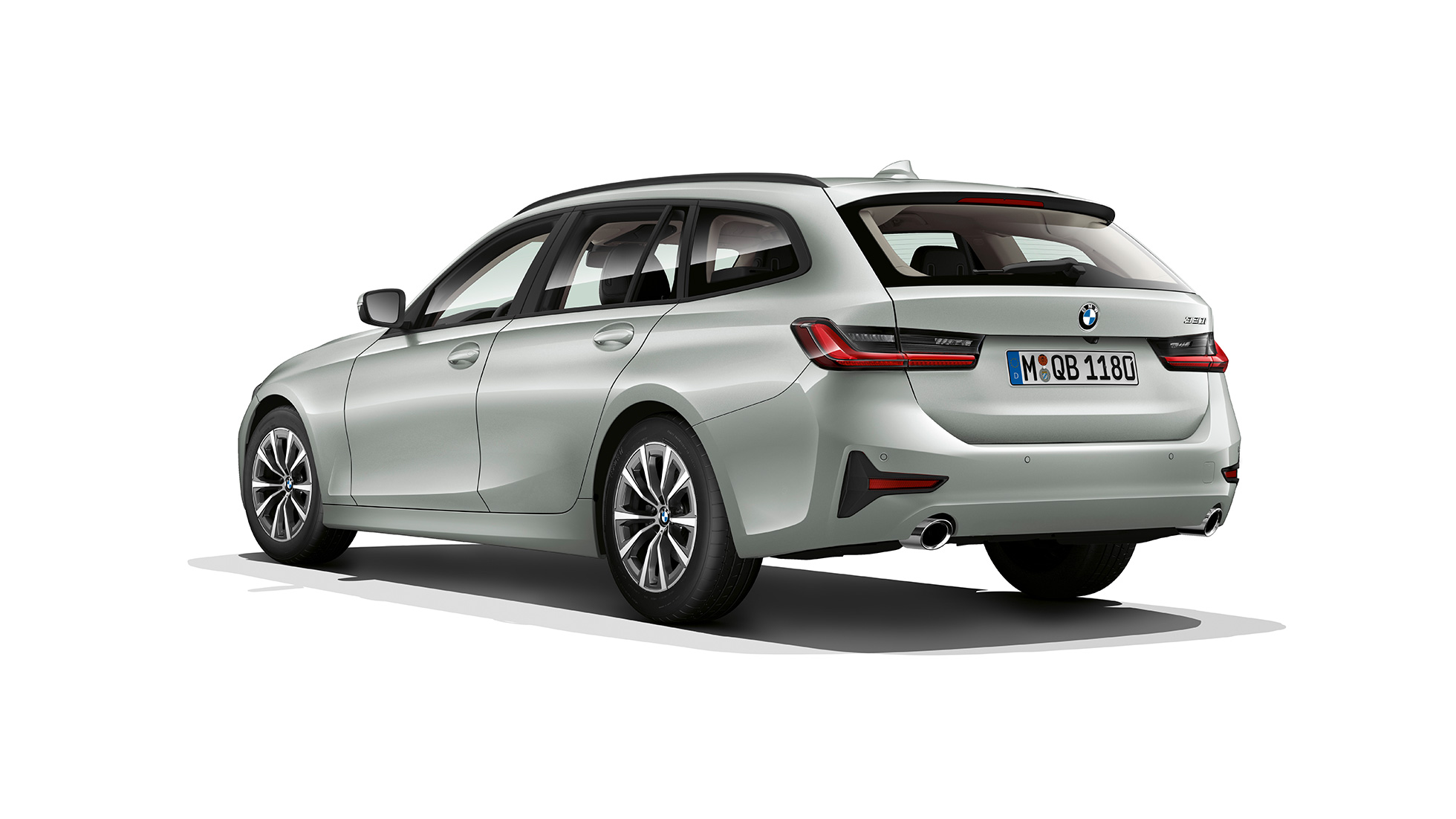 Acabado Advantage, vista de tres cuartos de la zaga. Nuevo BMW Serie 3 Touring, acabado Advantage, imagen de tres cuartos de la zaga.