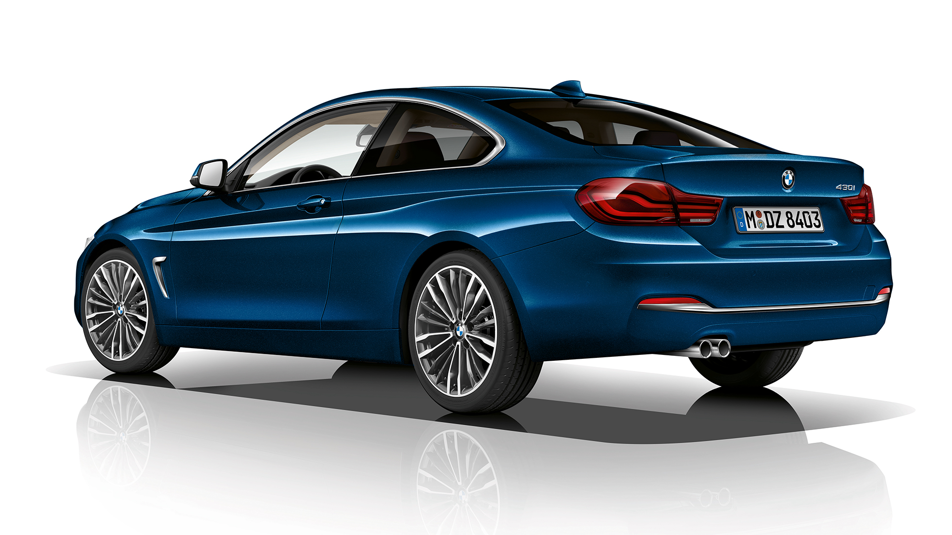BMW Serie 4 Coupé, Acabado Luxury, imagen de tres cuartos de la zaga BMW Serie 4 Coupé, Acabado Luxury, imagen de tres cuartos de la zaga