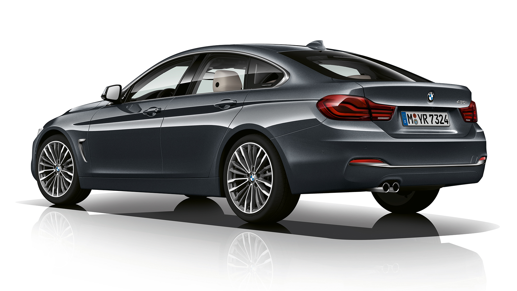 BMW Serie 4 Gran Coupé, Acabado Luxury, imagen de tres cuartos de la zaga BMW Serie 4 Gran Coupé, Acabado Luxury, imagen de tres cuartos de la zaga