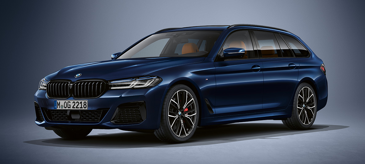 Pintura BMW Individual BMW Serie 5 Touring G31 BMW Serie 5 Touring Individual G31 Renovación 2020 Tres cuartos del frontal parado