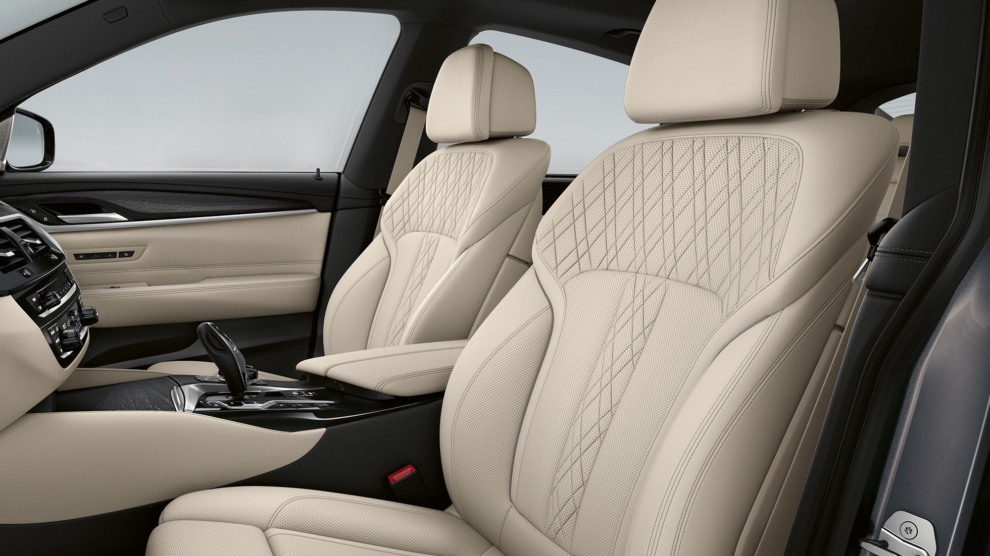 Tapicería BMW Serie 6 Gran Turismo Paquete deportivo M G32 2020 Tapicería en cuero exclusivo Nappa Elfenbeinweiss BMW Serie 6 Gran Turismo G32 640i xDrive 2020 Paquete deportivo M Interior