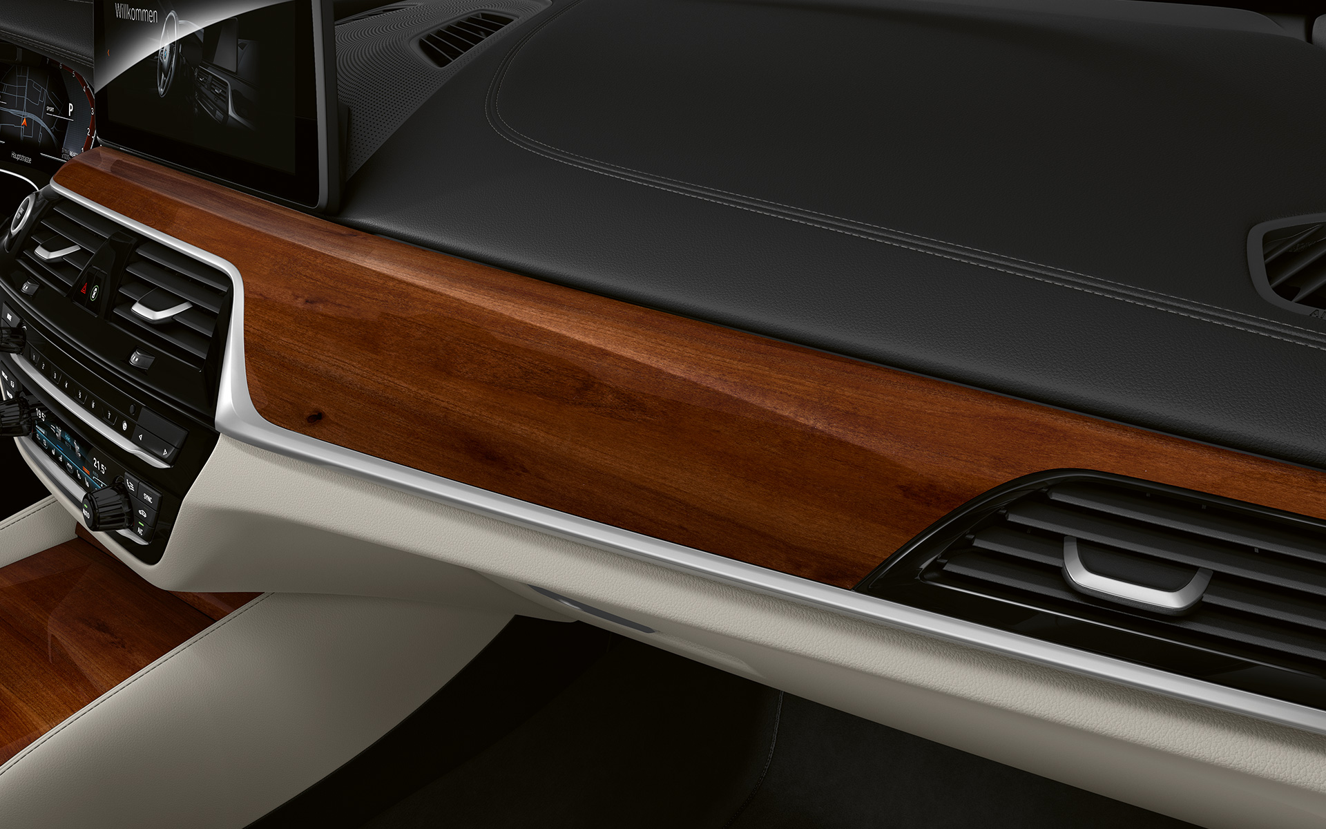 Molduras interiores de madera noble BMW Individual de ciruelo marrón brillo con perfil cromo perlado BMW Serie 6 Gran Turismo 2020 G32 Molduras interiores de madera noble BMW Individual de ciruelo marrón brillo con perfil cromo perlado BMW Serie 6 Gran Turismo G32 2020 interior, puesto de conducción