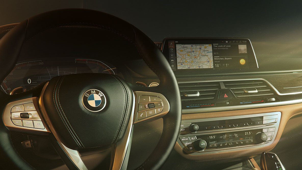 BMW Serie 7 BMW Remote Software Upgrade BMW Remote Software Upgrade: primer plano del cuadro de instrumentos