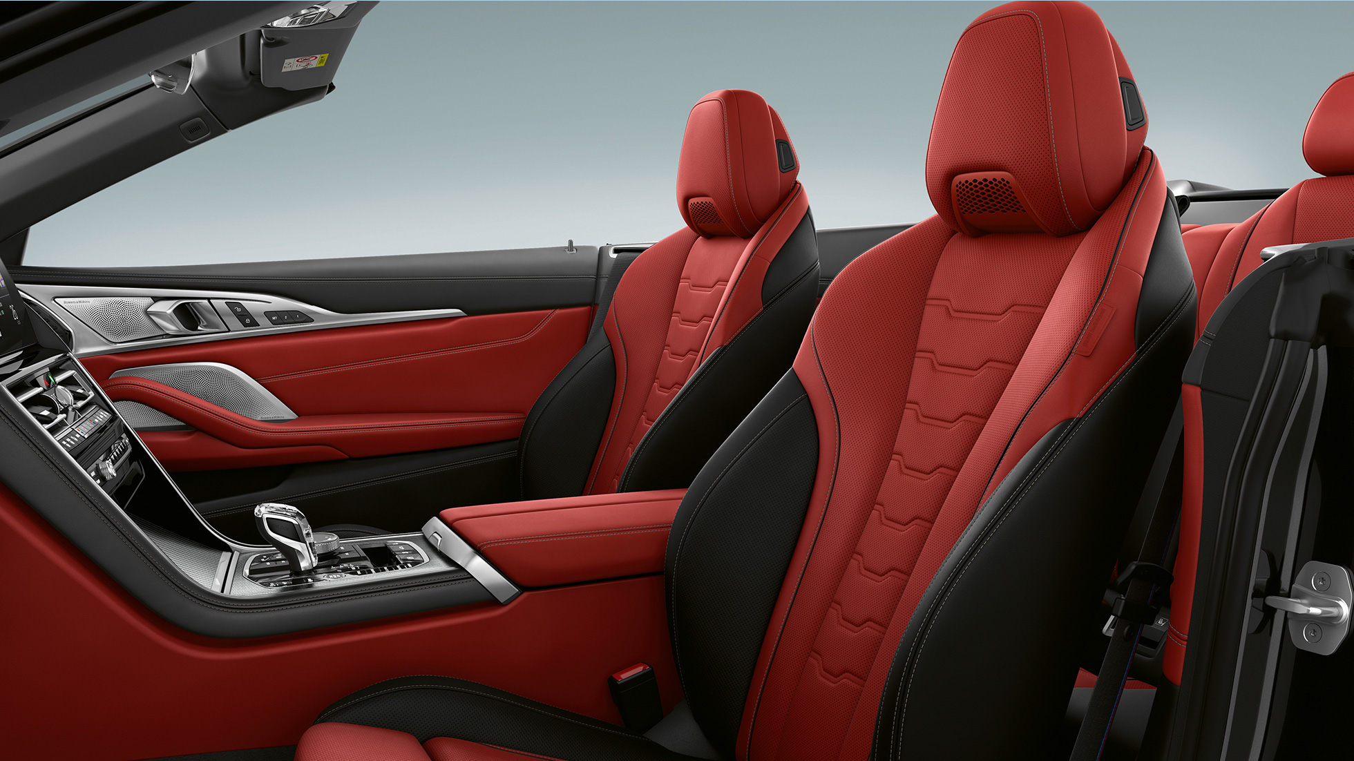 BMW M850i xDrive, Carbonschwarz metalizado, equipamiento de cuero ampliado Merino BMW Individual Fionarot/Schwarz. BMW M850i xDrive, Carbonschwarz metalizado, equipamiento de cuero ampliado Merino BMW Individual Fionarot/Schwarz.