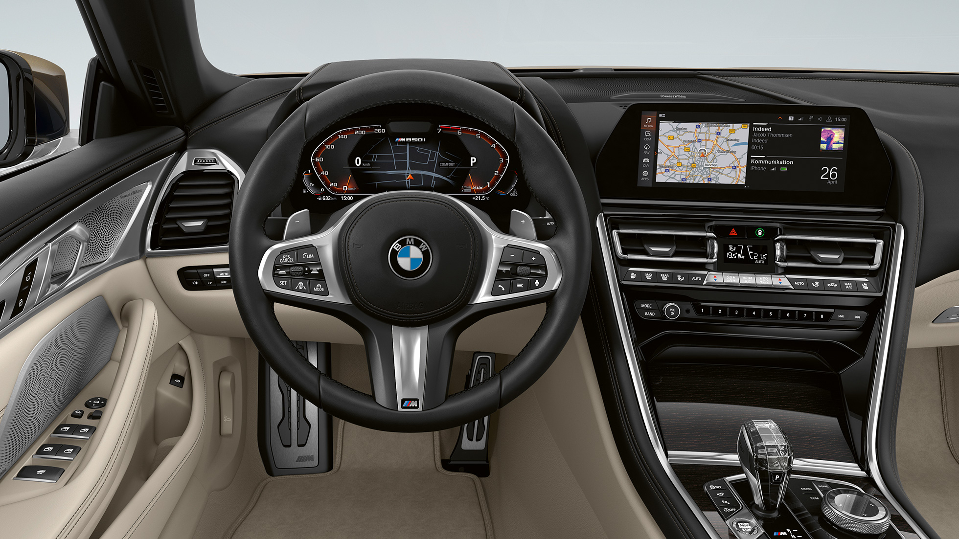 BMW M850i xDrive, Dravitgrau metalizado, puesto de conducción con volante M de cuero. BMW M850i xDrive, Dravitgrau metalizado, puesto de conducción con volante M de cuero.