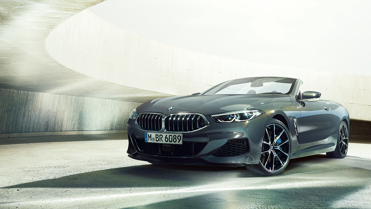 BMW M850i xDrive Dravitgrau metalizado, vista de tres cuartos de la parte delantera derecha. BMW M850i xDrive Dravitgrau metalizado, vista de tres cuartos de la parte delantera derecha.