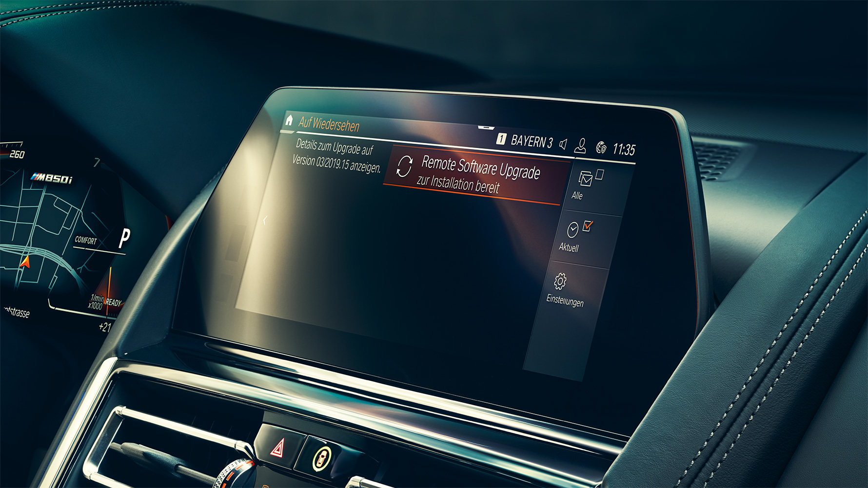 BMW Serie 8 Coupé, puesto de conducción Interior del nuevo BMW Serie 8 Coupé con display de control y Actualización remota del software.