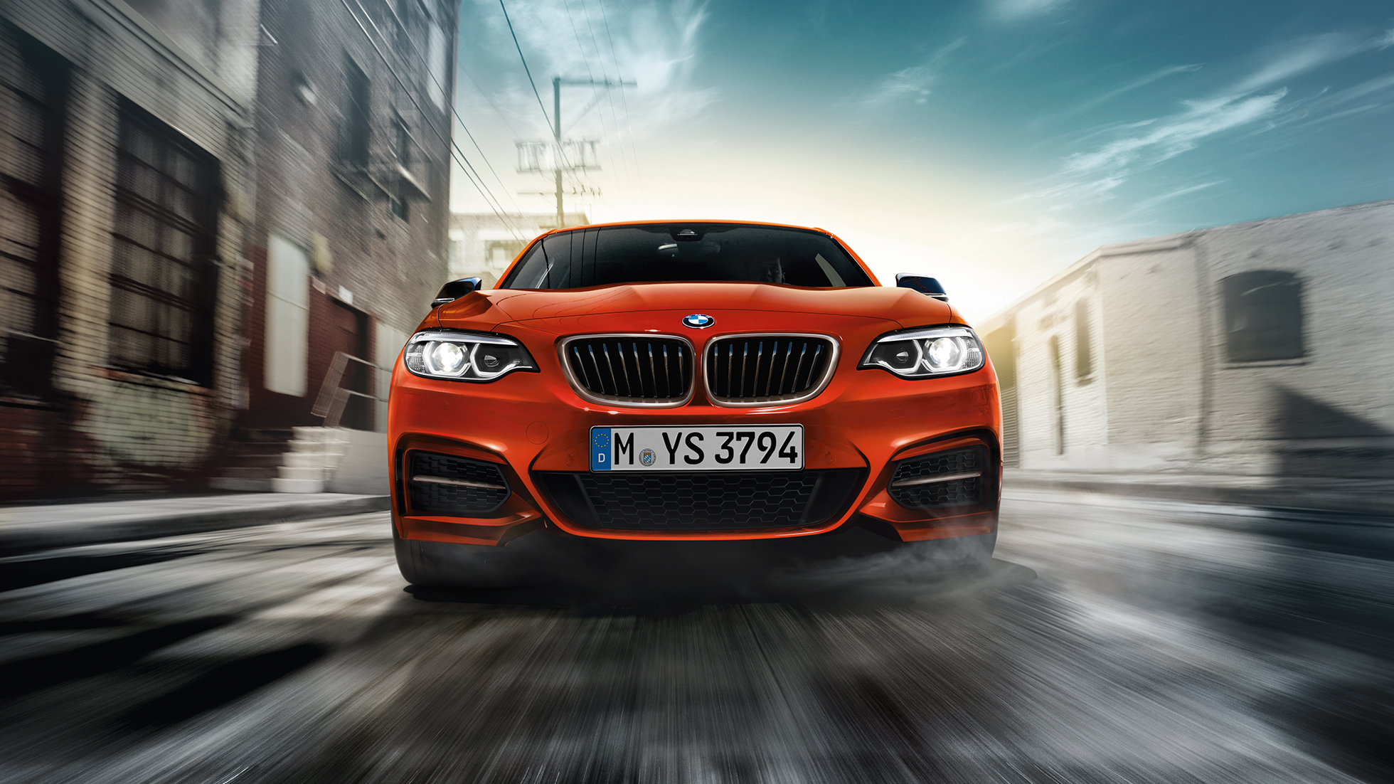 Diseño del frontal BMW M240i Coupé Diseño del frontal BMW M240i Coupé F22 2017 Sunset Orange metalizado, vista del frontal