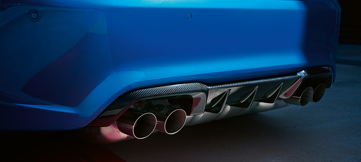 Difusor trasero BMW M2 CS F87 Difusor trasero BMW M2 CS F87 Misano Blau metalizado, vista de detalle