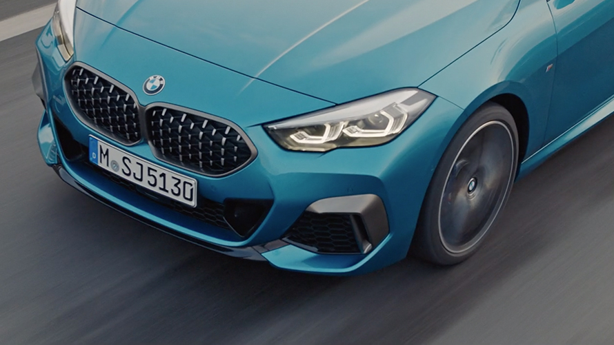 Video nuevo BMW M235i xDrive Gran Coupé F44 Video nuevo BMW M235i xDrive Gran Coupé 2020 Black Sapphire metalizado F44