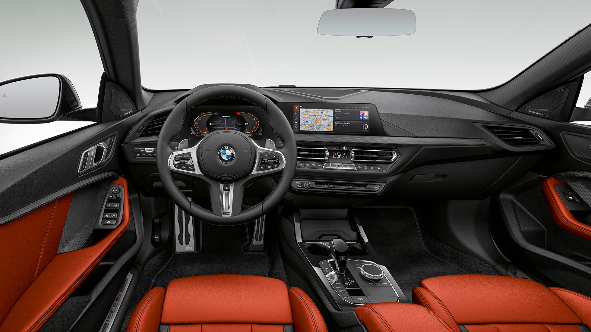 Puesto de conducción nuevo BMW M235i xDrive Gran Coupé F44 Puesto de conducción orientado al conductor nuevo BMW M235i xDrive Gran Coupé 2020 F44, interior
