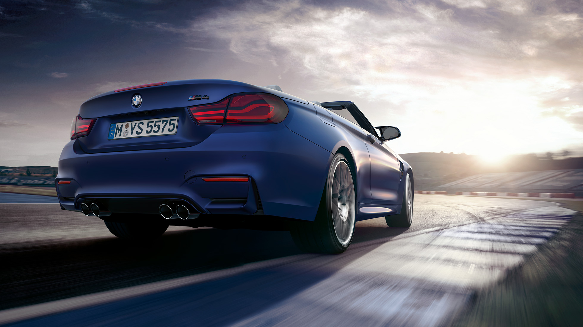 BMW M4 Cabrio, dinamismo de conducción BMW M4 Cabrio, dinamismo de conducción, características dinámicas del vehículo descapotable