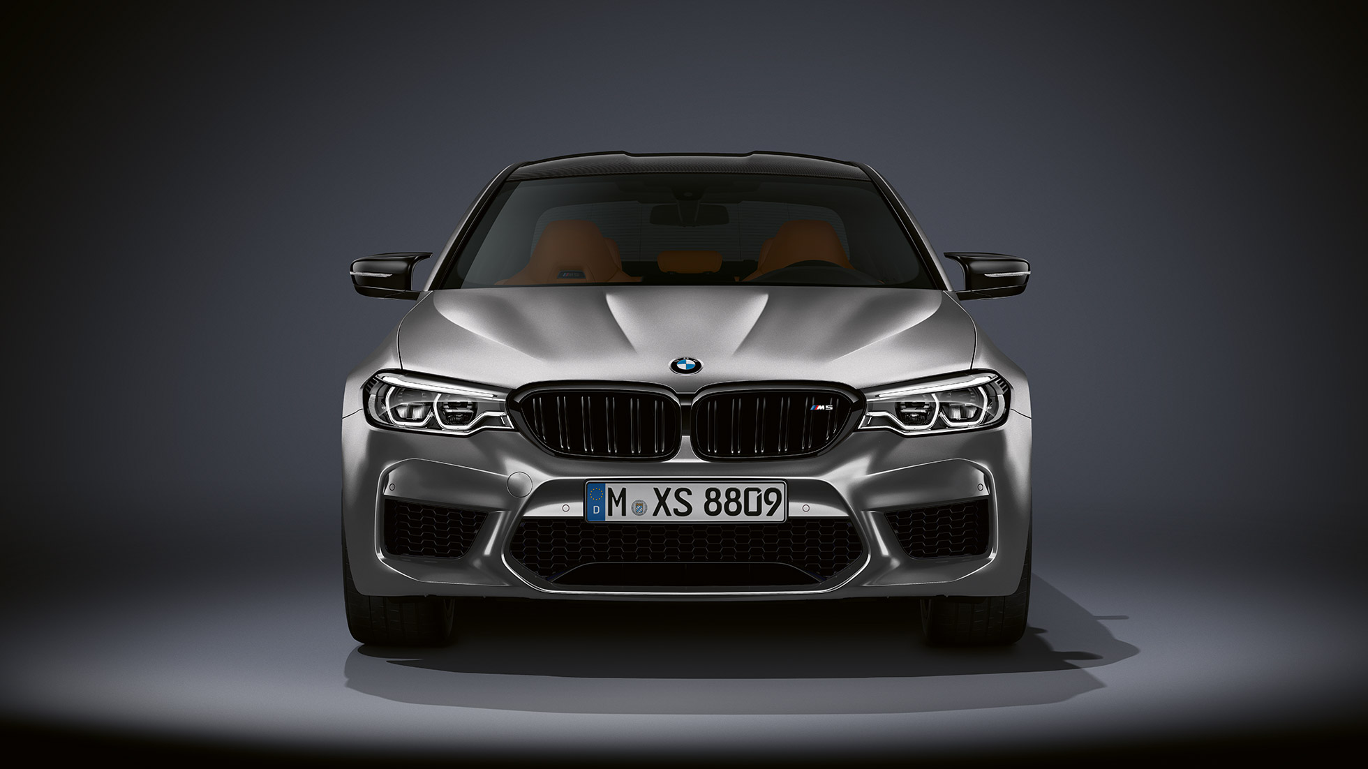 Diseño M BMW M5 Competition, vista del frontal de la berlina deportiva