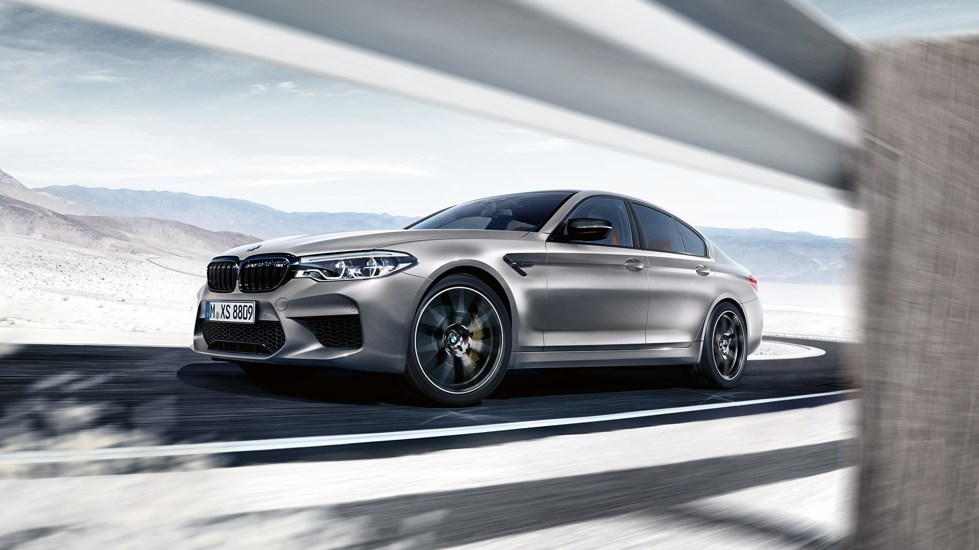 Llantas de aleación ligera BMW M5 Competition, vista del lateral