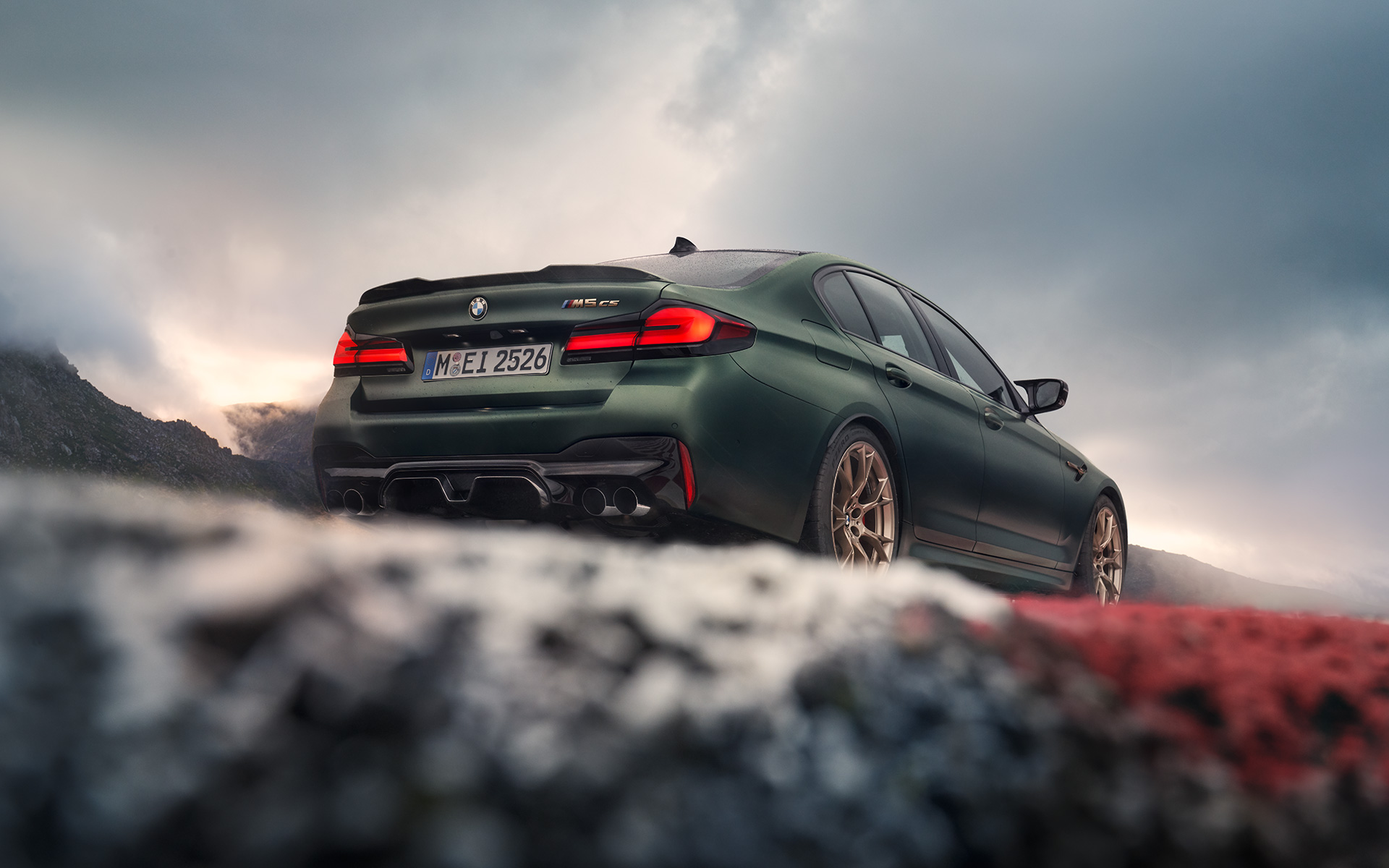Bmw f90 cs