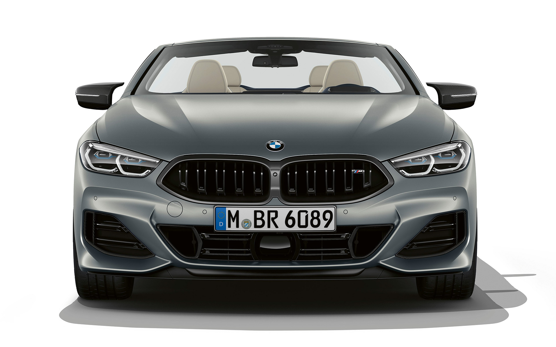 BMW M850i xDrive Cabrio G14 LCI Renovación 2022 Vista del frontal