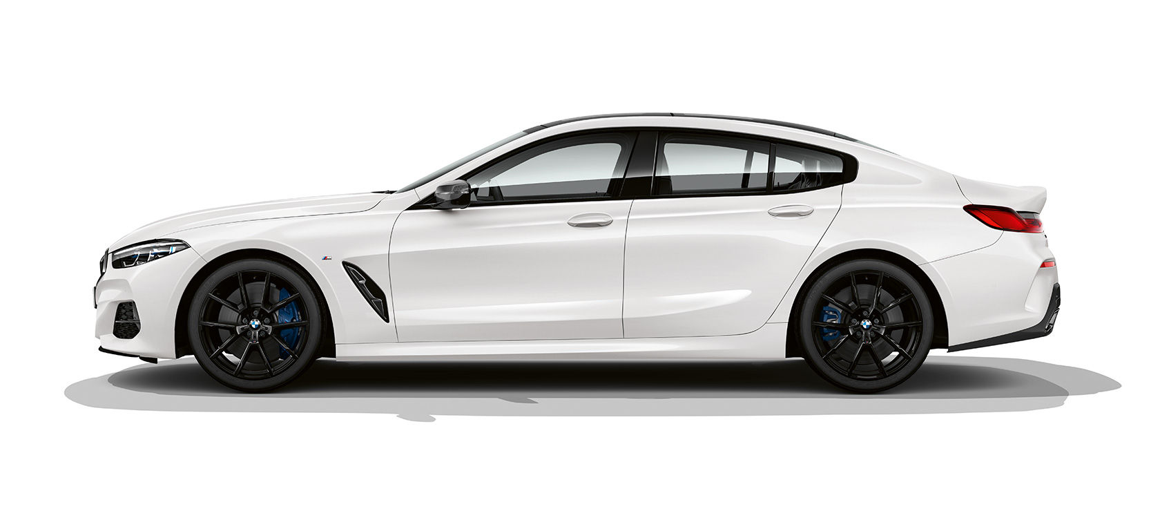 BMW M850i xDrive Gran Coupé, vista lateral BMW M850i xDrive Gran Coupé G16 2019 BMW Individual Mineralweiss, vista lateral