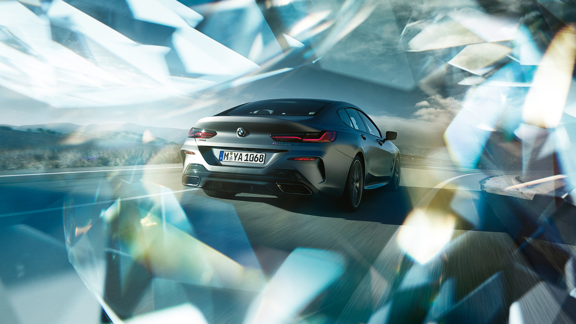 BMW M850i xDrive Gran Coupé, vista de tres cuartos de la zaga BMW M850i xDrive Gran Coupé G16 2019 BMW Individual Frozen Bluestone metalizado, vista de tres cuartos de la zaga