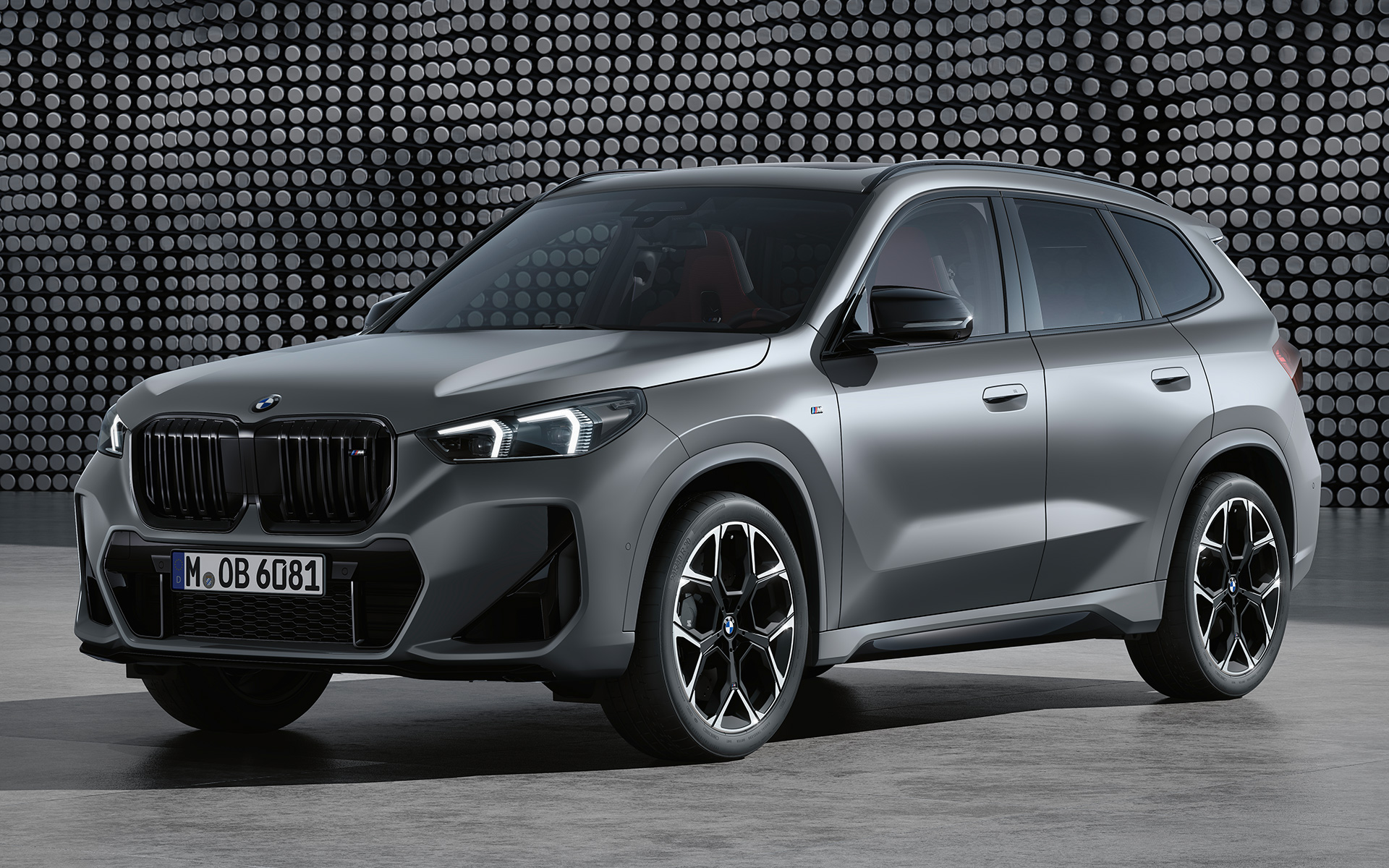 BMW X1 M35i xDrive (U11 MP) Acabados, datos técnicos y precios BMW