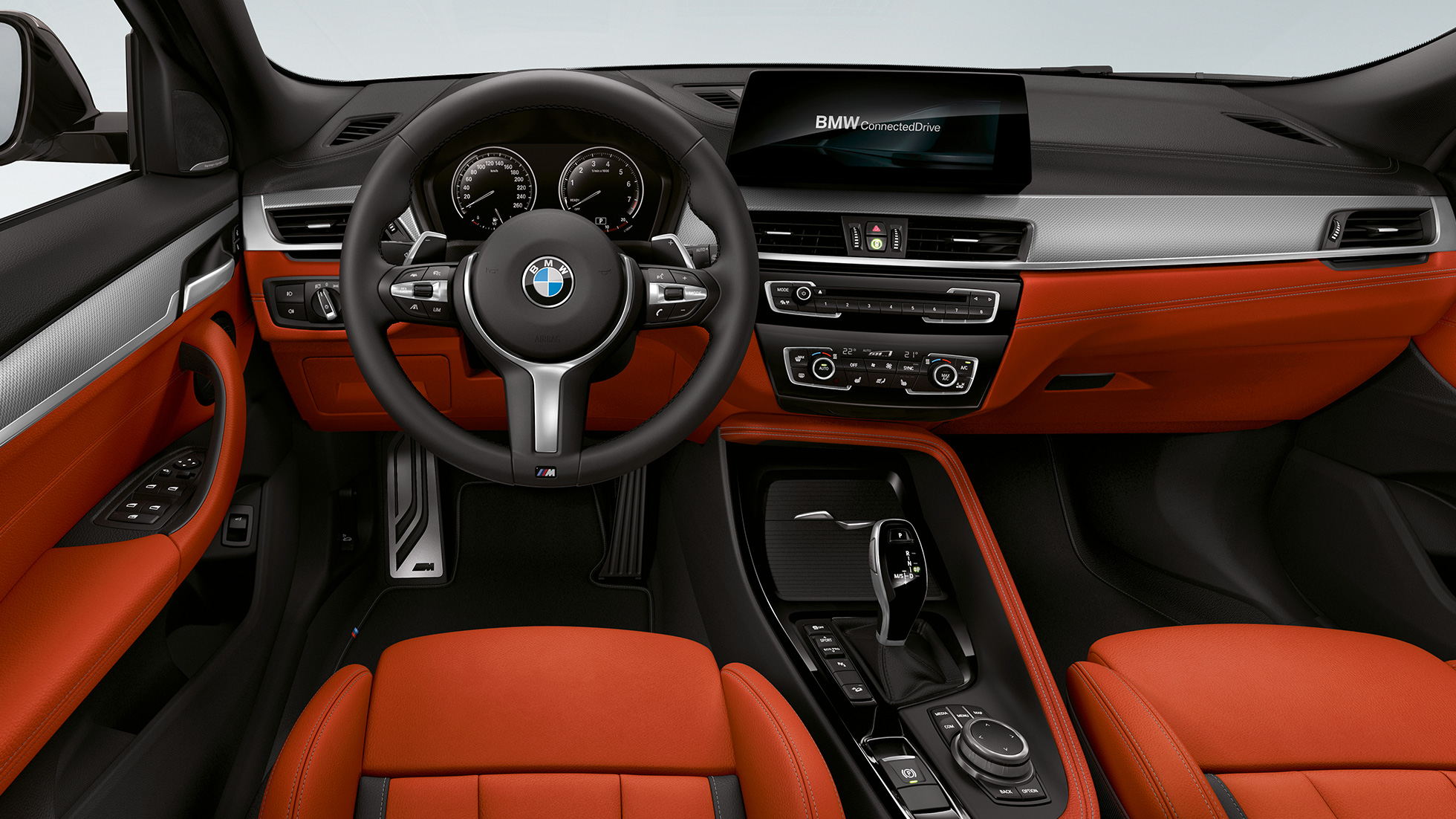 Volante de cuero M BMW X2 M35i Equipamiento interior del BMW X2 M35i