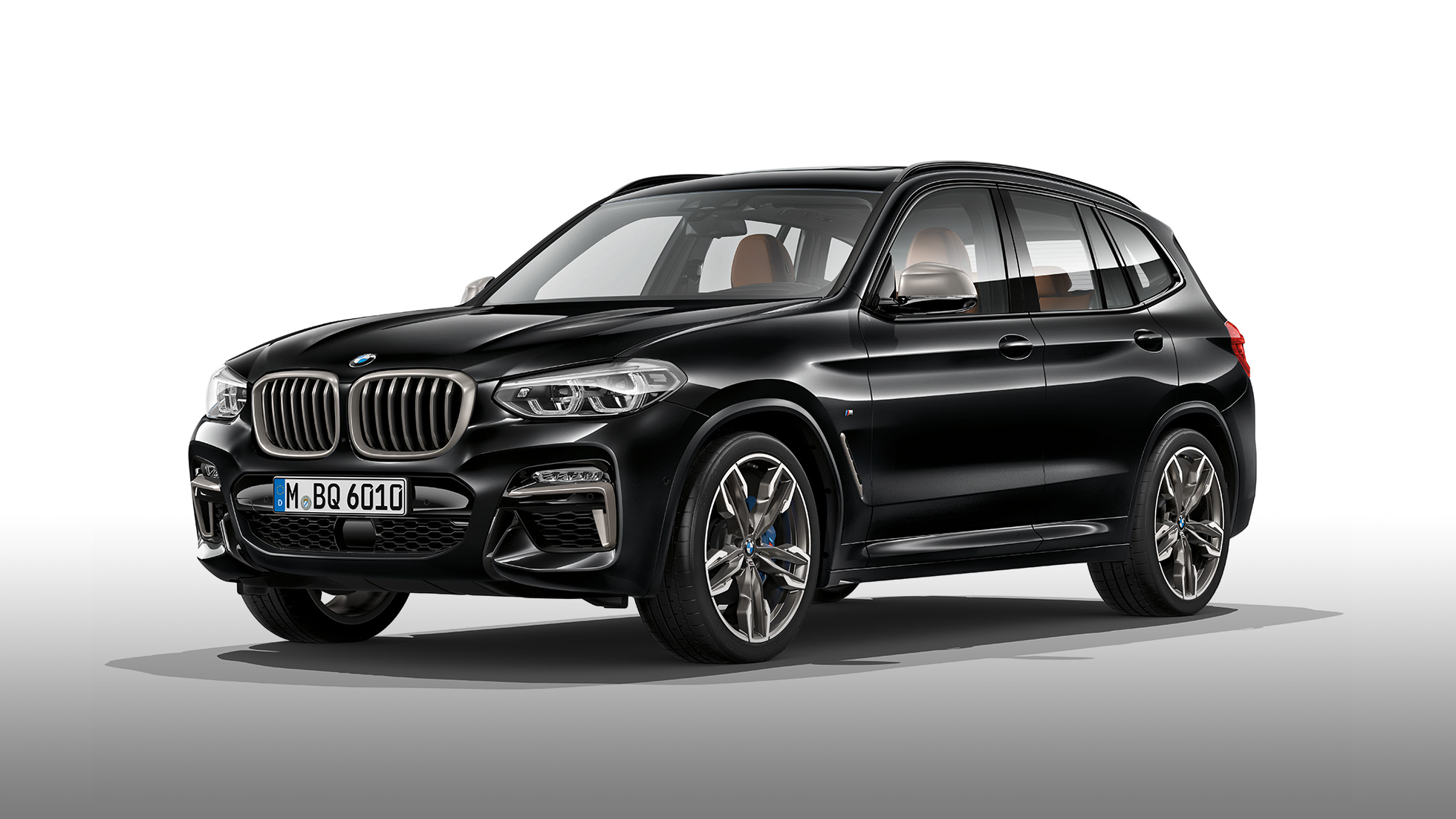 BMW X3 M40i y BMW X3 M40d, vista lateral BMW X3 M40i y BMW X3 M40d en Black Sapphire metalizado, exterior, vista lateral