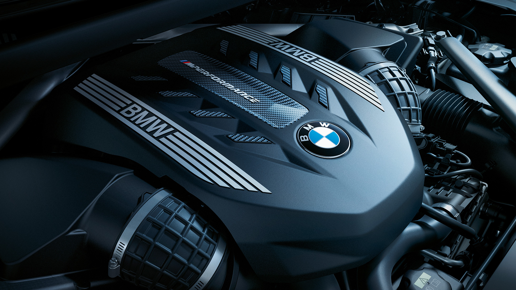Motor BMW X6 M50i Motores BMW M Power Turbo en el G06 BMW X6 M50i